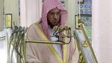 صورة خطيب المسجد النبوي: 3 أسئلة تواجه الميت عند نزول القبر.. وهذه الأعمال
