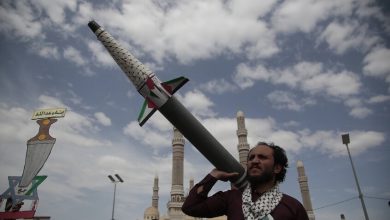 صورة الحوثيون يهددون "إسرائيل" برد مزلزل لن يتحمله الأمريكيون