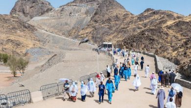 صورة «الحرارة» تعلّق زيارات الحجاج للغار 5 ساعات يومياً  أخبار السعودية