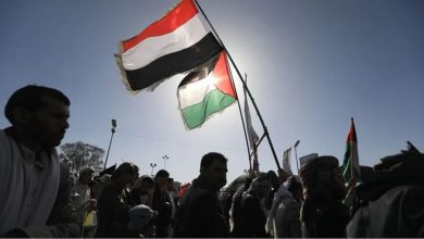 صورة مفتي سلطنة عمان يشيد بجماعة “الحوثي” بعد تصعيدها ضد الاحتلال الإسرائيلي