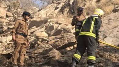 صورة «الدفاع المدني» يخمد حريقًا في جبل أثرب بمحافظة بارق
