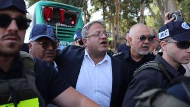 صورة رئيس بلدية رهط يتصدى لبن غفير خلال زيارة استفزازية للمدينة (فيديو)