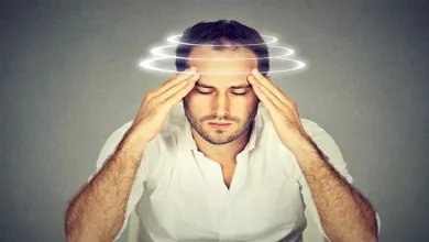 صورة لماذا نشعر بالدوران أثناء الوقوف بشكل مفاجئ.. اعرف السر