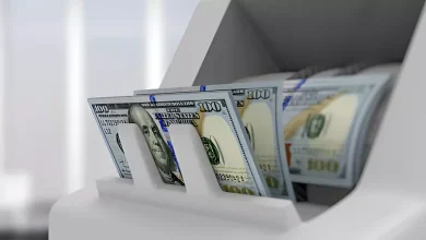 صورة سعر الدولار يواصل التراجع مقابل الجنيه خلال تعاملات البنوك اليوم
