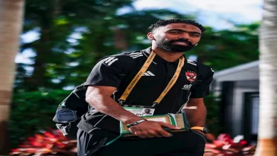 صورة “زهقت بصراحة”.. أحمد موسى يهاجم حسين الشحات ويشكر الشناوي