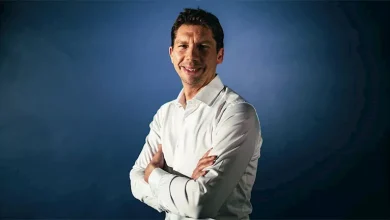 صورة ويليامز يجدد عقد مديره جيمس فاولز
