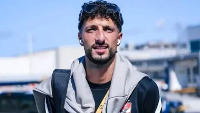صورة فلسطينيان يقتربان من الأهلي والزمالك