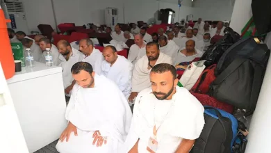 صورة التلبية والدعاء في مخيمات حجاج الجمعيات الأهلية
