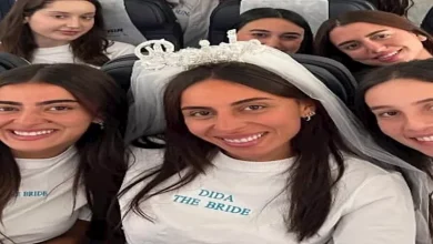 صورة بالصور.. عروس حفيد عادل إمام تحتفل بليلة الحنة وسط صديقاتها