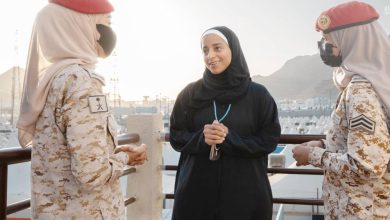 صورة رجال الأمن.. ابتسامة دائمة وروح عالية  أخبار السعودية