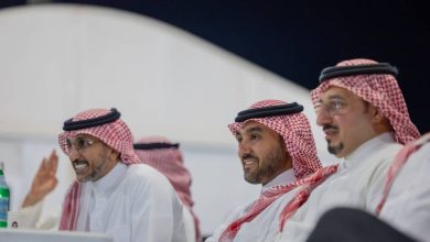 صورة ماذا قال وزير الرياضة للاعبي الأخضر قبل مواجهة أستراليا ؟  أخبار السعودية