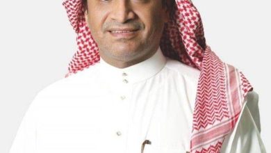 صورة جثمان الشاعر موسى محرق يصل اليوم والصلاة عليه غداً  أخبار السعودية