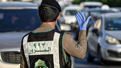 صورة المرور ينبه للحصول على التصاريح اللازمة للمركبة قبل دخول المشاعر المقدسة
