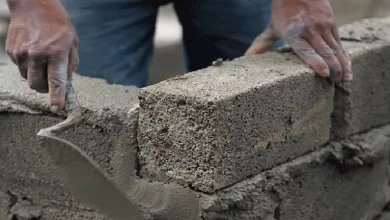 صورة تنفيذا لقرار الحكومة.. هل تستطيع شركات الأسمنت العودة للعمل