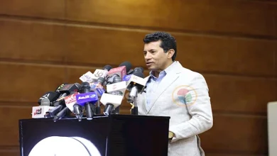 صورة وزير الرياضة يدعم لاعبي منتخب مصر قبل المشاركة في كأس العالم