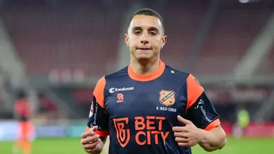 صورة بعد ارتباط اسمه بالزمالك.. الرجاء المغربي يضم بلال ولد الشيخ رسميًا