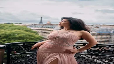 صورة “فستان جريء”.. هدى الإتربي تخطف الأنظار من أحدث ظهور في باريس
