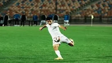 صورة من هو “بديل علي معلول” الذي يفاوضه الأهلي؟