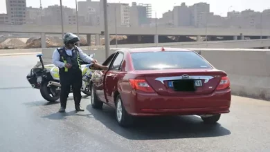 صورة بعد فيديو السير الجماعي عكس الاتجاه.. ما العقوبة في القانون؟
