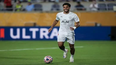 صورة مرموش يعلق على مباراة سيتي وتوتنهام.. ومستوى الصفقات الجديد
