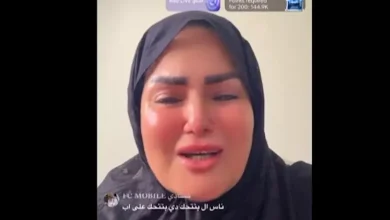 صورة سما المصري تنهار بالبكاء وتعلن ارتداء الحجاب:”شيلوا كل صوري بجسمي” (في