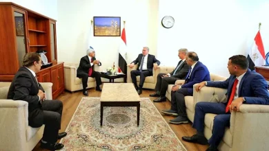 صورة وزير البترول يبحث مع “IPIC” توسيع التصنيع المحلي لمواسير خطوط الأنابيب