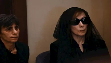 صورة 25 صورة لنجوم الفن في جنازة زياد الرحباني