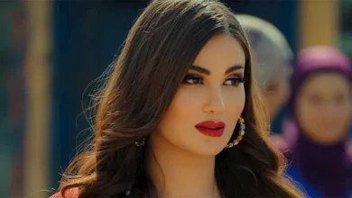 صورة “خسيتي وبقيتي فراشة”.. 15 صورة جريئة لـ هدى الإتربي تثير بهم الجدل