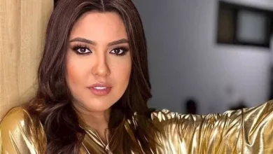 صورة مي كساب تنشر صورا داخل حمام السباحة مع زوجها..والجمهور: “المايوه منين؟