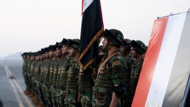 صورة نتنياهو يتهم ماكرون بتأجيج “نار معاداة السامية” وباريس ترد