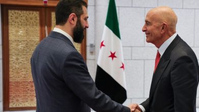 صورة توم باراك: نتنياهو والشرع يوافقان على اتفاق لوقف إطلاق النار بدعم أمريكي