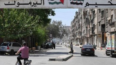 صورة من “فلسطيني سوري” إلى “أجنبي”.. دمشق تبدأ تعديل وثائق اللاجئين الفلسطينيين.. غضب وخيبة على مواقع التواصل