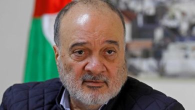 صورة بعد سنوات من فصله.. “فتح” تقرر إعادة ناصر القدوة لعضويتها ولجنتها المركزية