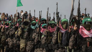 صورة “تايمز أوف إسرائيل”: انقطاع الاتصال بقادة “حماس” في غزة يعرقل مفاوضات الأسرى