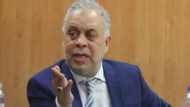 صورة أشرف زكي يهدد بملاحقة من ينتحلون اسم مسلسل “الاختيار 4” قانونيًا
