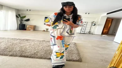 صورة غادة عبد الرازق ببدلة غريبة. لن تتوقع سعرها – 10 صور