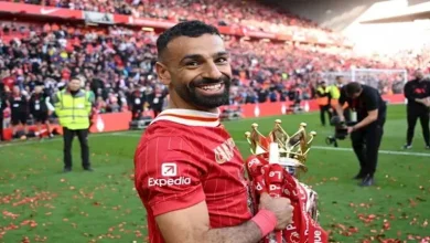صورة أزمة كبيرة تواجه محمد صلاح مع ليفربول.. ما علاقة سلوت ورجاله؟