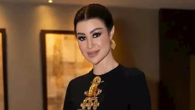 صورة مش مناسب.. ناقد موضة يعلق على إطلالات أروى جودة في الجونة