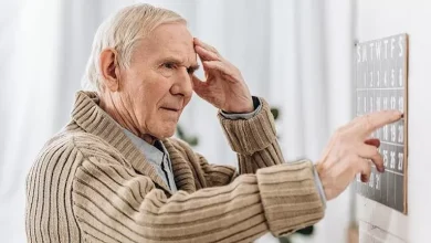 صورة كيف يمكن للكالسيوم وفيتامين د حماية العظام لكبار السن؟