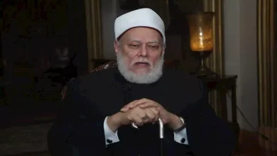 صورة علي جمعة: سيدنا محمد نور بقول القرآن ونورانيته لا تتعارض مع كونه بشراً