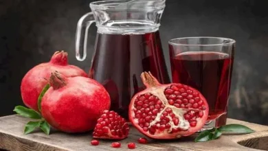 صورة لماذا يوصي خبراء التغذية بتناول الرمان يوميًا؟