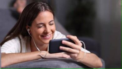 صورة دراسة تكشف أضرار مخاطر سماعات الأذن على الصحة النفسية  أخبار السعودية
