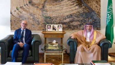صورة نائب وزير الخارجية يستقبل سفير المملكة المتحدة  أخبار السعودية