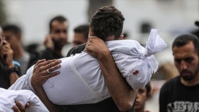 صورة جيش الاحتلال يعرب عن “أسفه” لقتل المدنيين و يزعم التحقيق في قصف “حي التفاح”