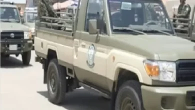 صورة الأفواج الأمنية بعسير تقبض على شخص لترويجه 40 كيلوجرامًا من القات المخدر