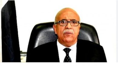 صورة “انصار الله” تعلن استشهاد رئيس حكومتها أحمد غالب الرهوي مع عدد من الوزراء جراء القصف الإسرائيلي على صنعاء الخميس