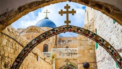 صورة الاحتلال يجمد الحسابات البنكية لكنيسة الروم الأرثوذكس في القدس