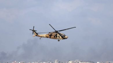 صورة الاحتلال يعترف : صاروخ للمقاومة الفلسطينية كاد يصيب مروحية إسرائيلية اليوم فوق غزة