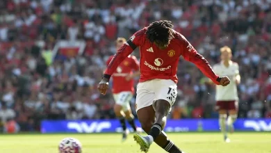 صورة موعد مباراة مانشستر يونايتد وتشيلسي في الدوري الإنجليزي والقناة الناقل