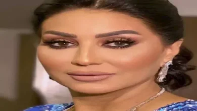 صورة بحب الفسيخ وكانت بتخدم علينا”.. وفاء عامر تكشف سر علاقتها بـ”أم مكة